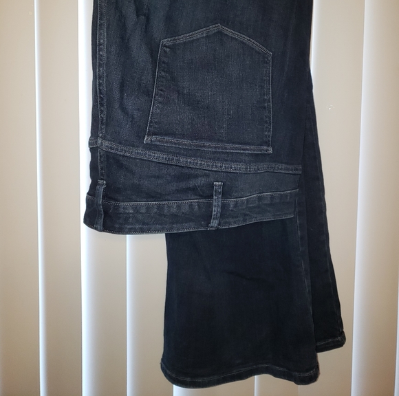 Torrid slim boot Jean size 28T